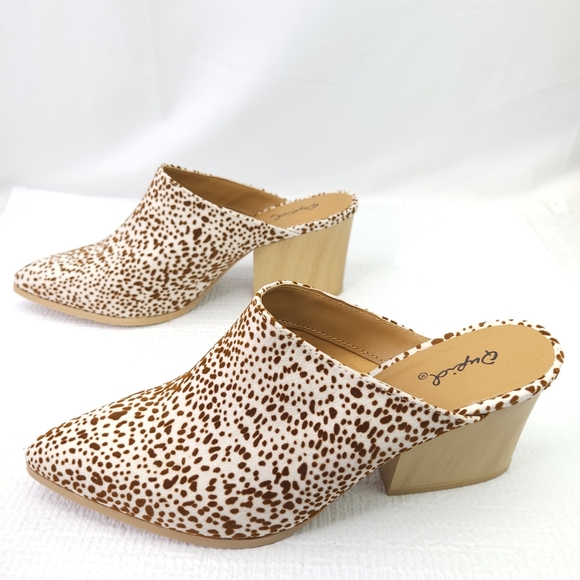 Qupid Block Heel Mules Animal Print Pointed Toe Alip On Clogs Shoes Size 7 - Picture 3 of 8